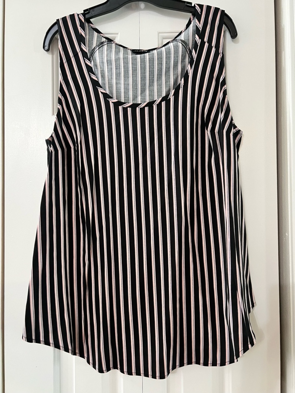torrid Black and Pink Vertical Stripe Tank